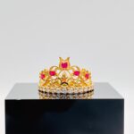 Anillo corona fucsia