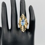 Anillo lanzadera azul circonitas